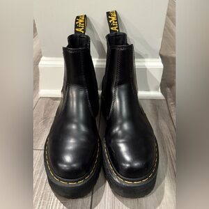 Dr. Martens 2976 Platform Chelsea Boot